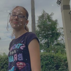 Meet your Posher, Jasmine